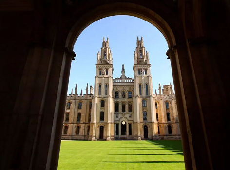 英国留学硕士学位的四个分类